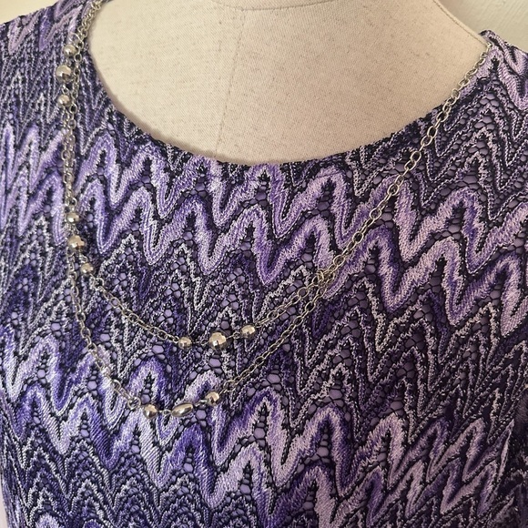 Alfred Dunner Fully Lined Lace Top with Removable Necklace - Picture 2 of 5